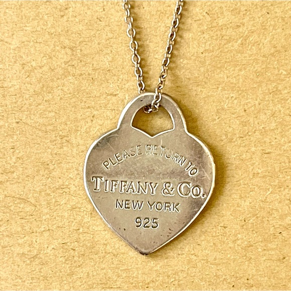 🌀Tiffany &Co. iconic heart ❤️ pendant “please return to tiffany” silver necklace - Picture 4 of 8